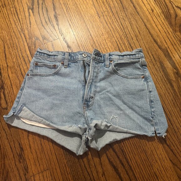 Abercrombie & Fitch Pants - Abercrombie High Rise Mom Short